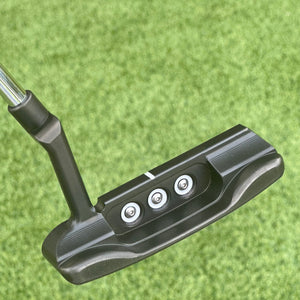 Scotty Cameron Tour Black Masterful Button Back SSS 360G Circle T Putter