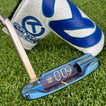 Load image into Gallery viewer, Scotty Cameron 009 Welded Two Tone King Peace Surfer 350G Circle T Putter