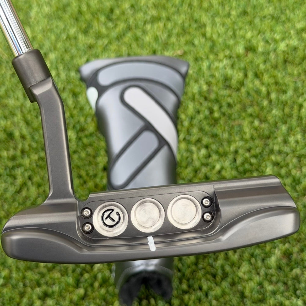 🎁Tour Black Newport GSS 360G🎁