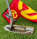 Load image into Gallery viewer, Scotty Cameron 009 Prototype 1.5 Oil Can Beached 350G Circle T Putter Crowned C