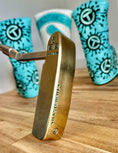 Load image into Gallery viewer, Scotty Cameron Vertical Stamp Masterful GSS 009 Welded Mid Neck Two Tone Cami Co 350G Circle T Putter