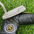 Load image into Gallery viewer, Scotty Cameron Newport 2 T22 Silver Mist Raw SSS 360G Circle T~~Brooks Koepka