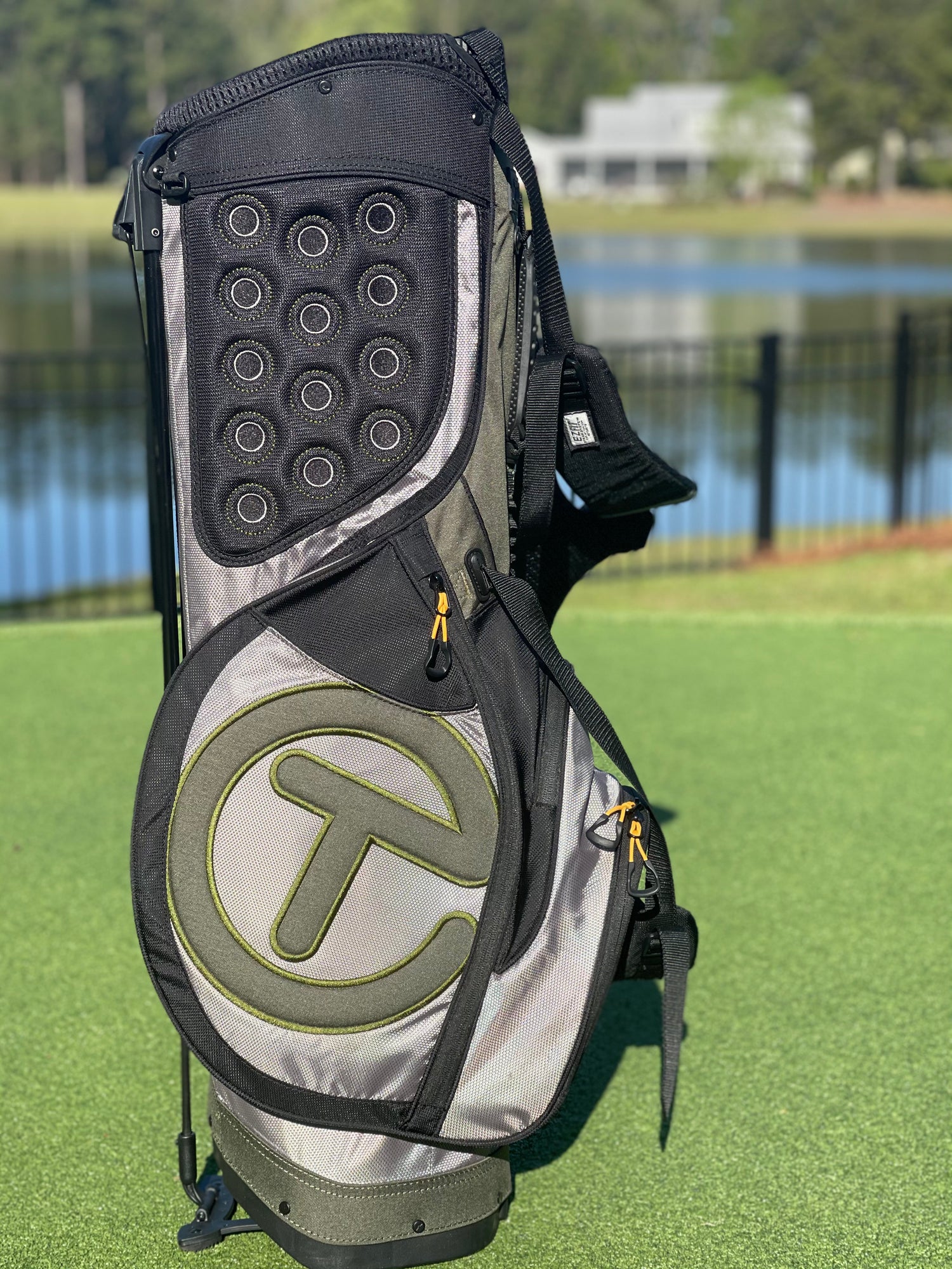 2020 Masters Circle T Stand Bag