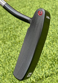 Load image into Gallery viewer, Scotty Cameron Circle T 009 Prototype Roll Top Carbon 350G