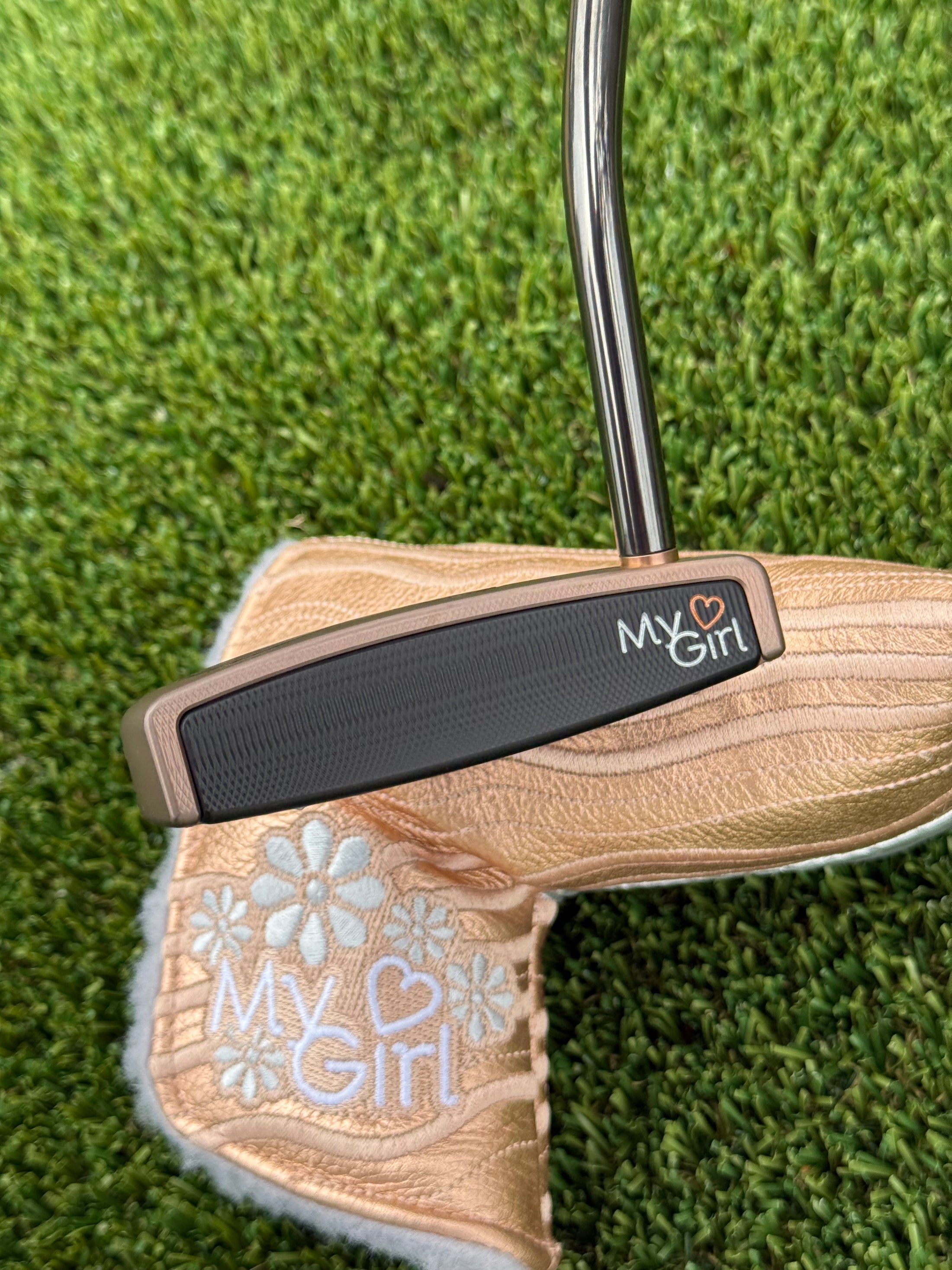 🏆My Girl 2017 Limited Release Putter🏆