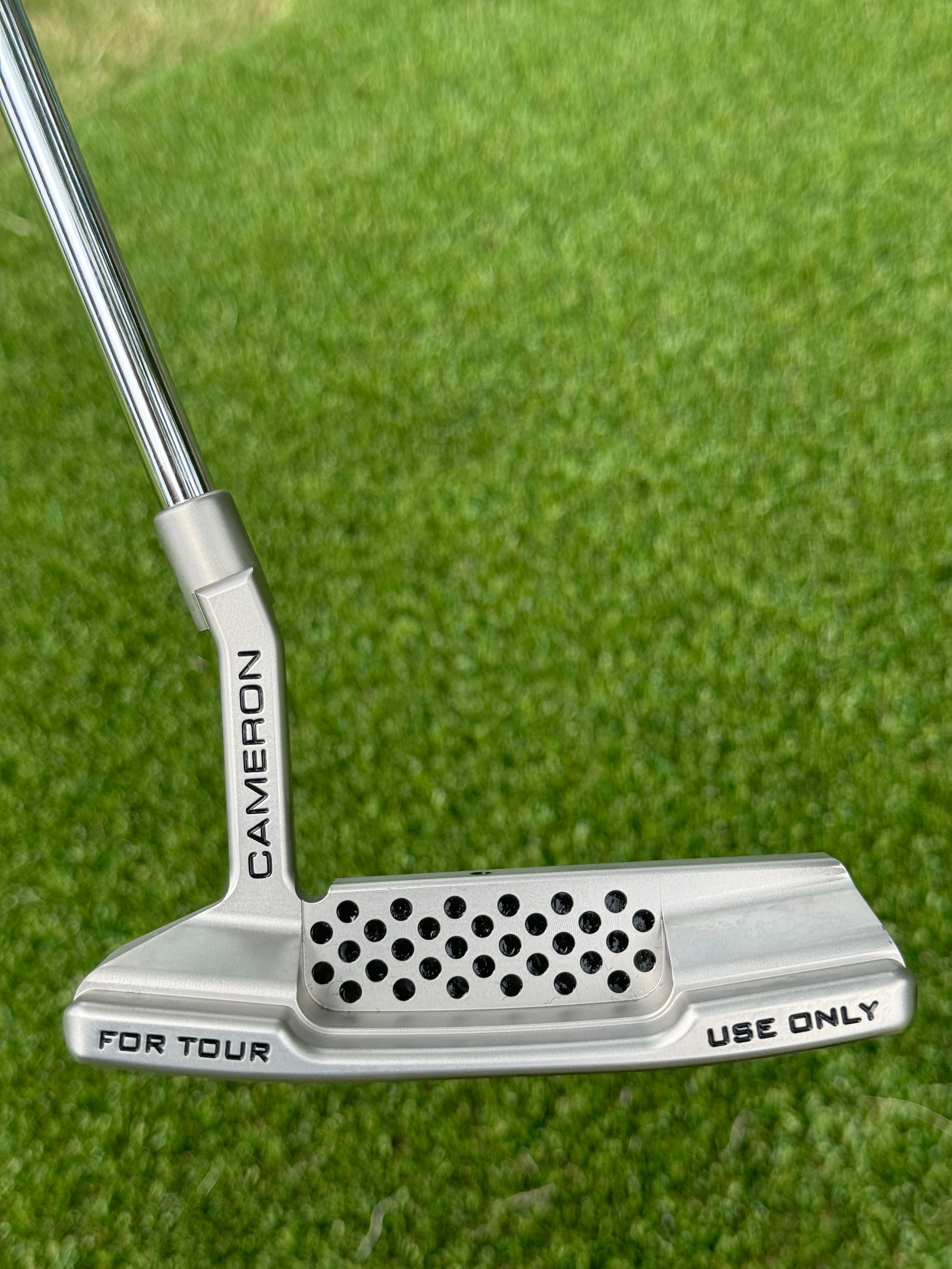 ✨Tour T22 Newport 2 Brooks Koepka 360G✨