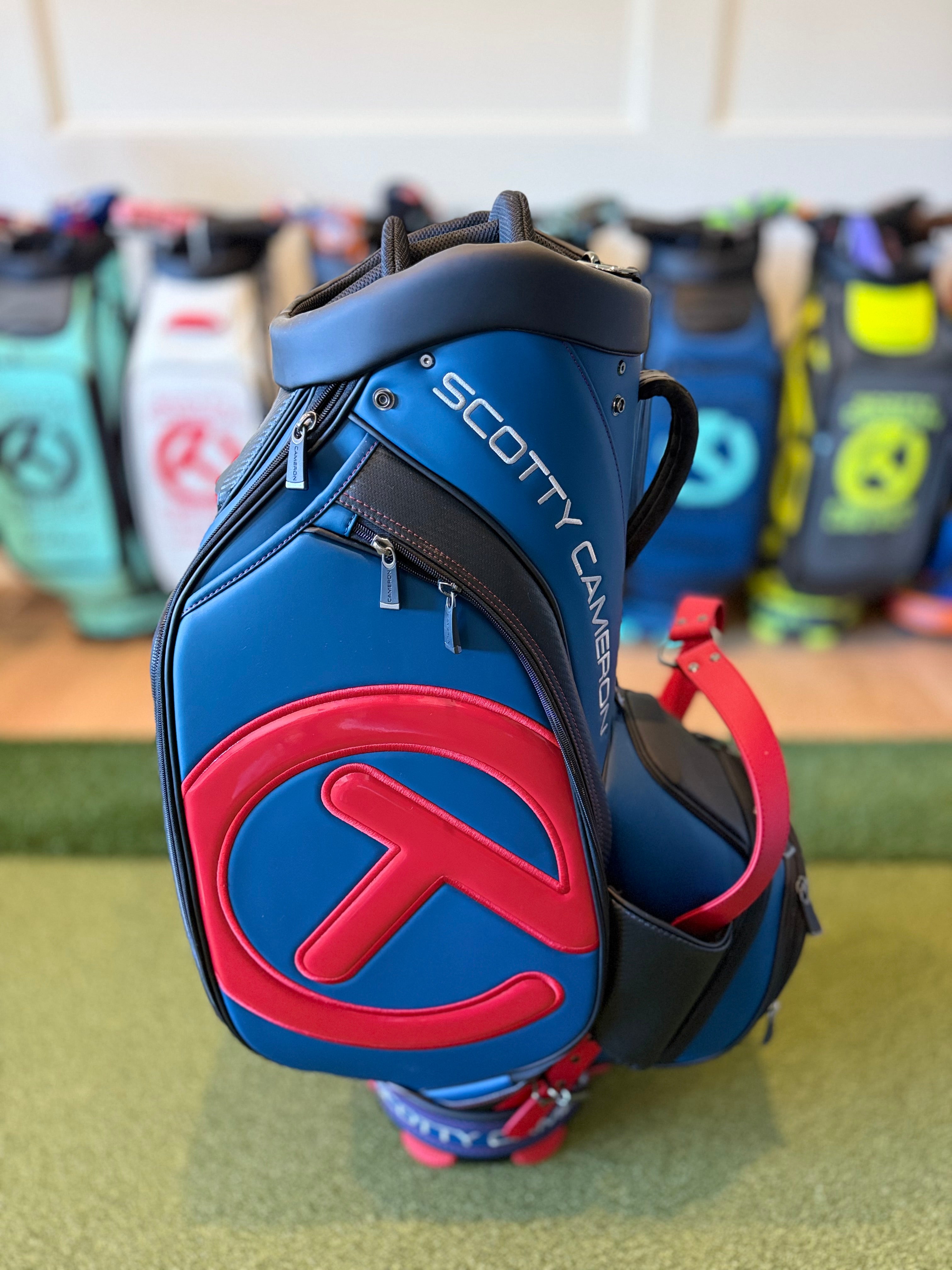 Scotty Cameron Golf Bags – TourScottys.com