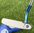 Load image into Gallery viewer, 🇺🇸Scotty Cameron TourType Masterful Two Tone Carbon/SSS 360G Circle T🇺🇸
