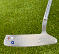 Load image into Gallery viewer, Scotty Cameron 2009 Holiday Laguna Limited Release 1/750
