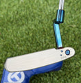 Load image into Gallery viewer, 🇺🇸Scotty Cameron TourType Masterful Two Tone Carbon/SSS 360G Circle T🇺🇸
