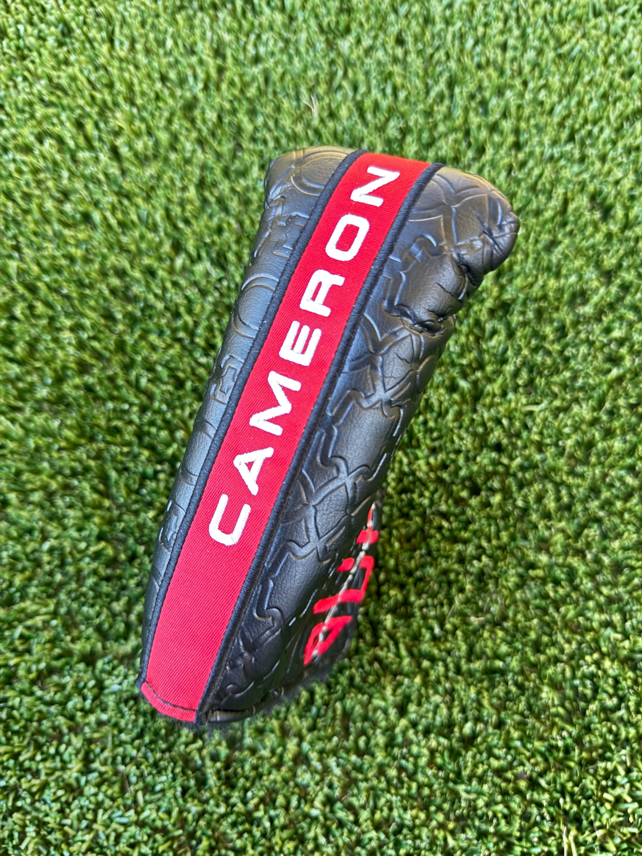 ⛳️Scotty cameron 2023 Club Cameron headcover⛳️
