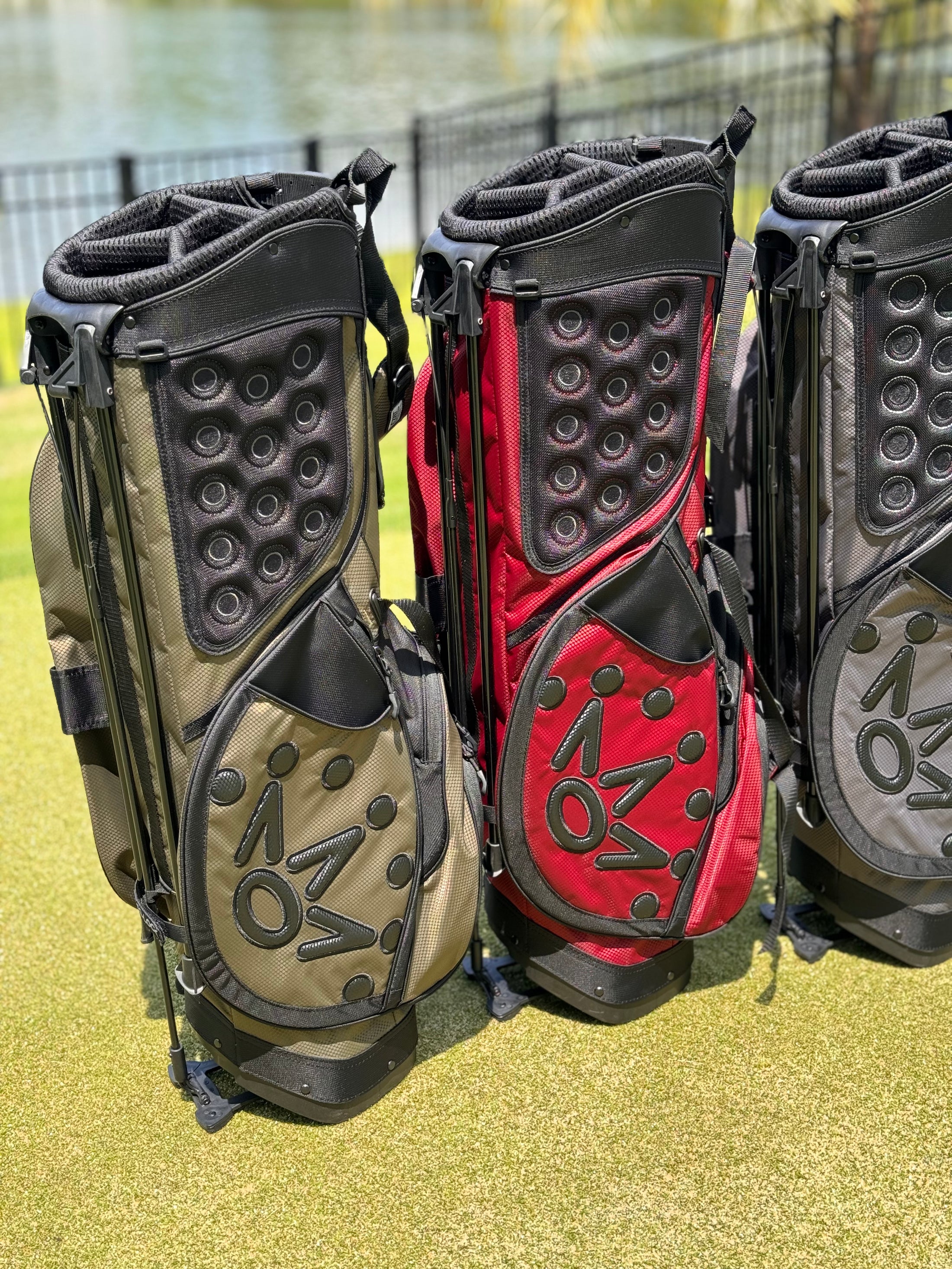 Scotty Cameron Circle T Pathfinder Stand bag Red