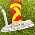 Load image into Gallery viewer, Scotty Cameron Timeless TourType SSS 350G Hot Head Harry, Jester Circle T Putter

