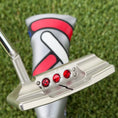 Load image into Gallery viewer, ✨Scotty Cameron Tour Newport 2.5+ Studio Select Circle T✨
