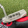 Load image into Gallery viewer, ✨Scotty Cameron Tour Newport GSS Chromatic Bronze 360G Circle T✨
