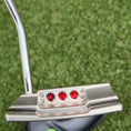 Load image into Gallery viewer, 🎊Scotty Cameron Tour SSS Studio Select Squareback 360G Circle T Putter🎊
