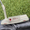 Load image into Gallery viewer, 🍂Scotty Cameron Old School Cherry Bomb Timeless GSS with Vault Gallery Tiffany Headcover🍂
