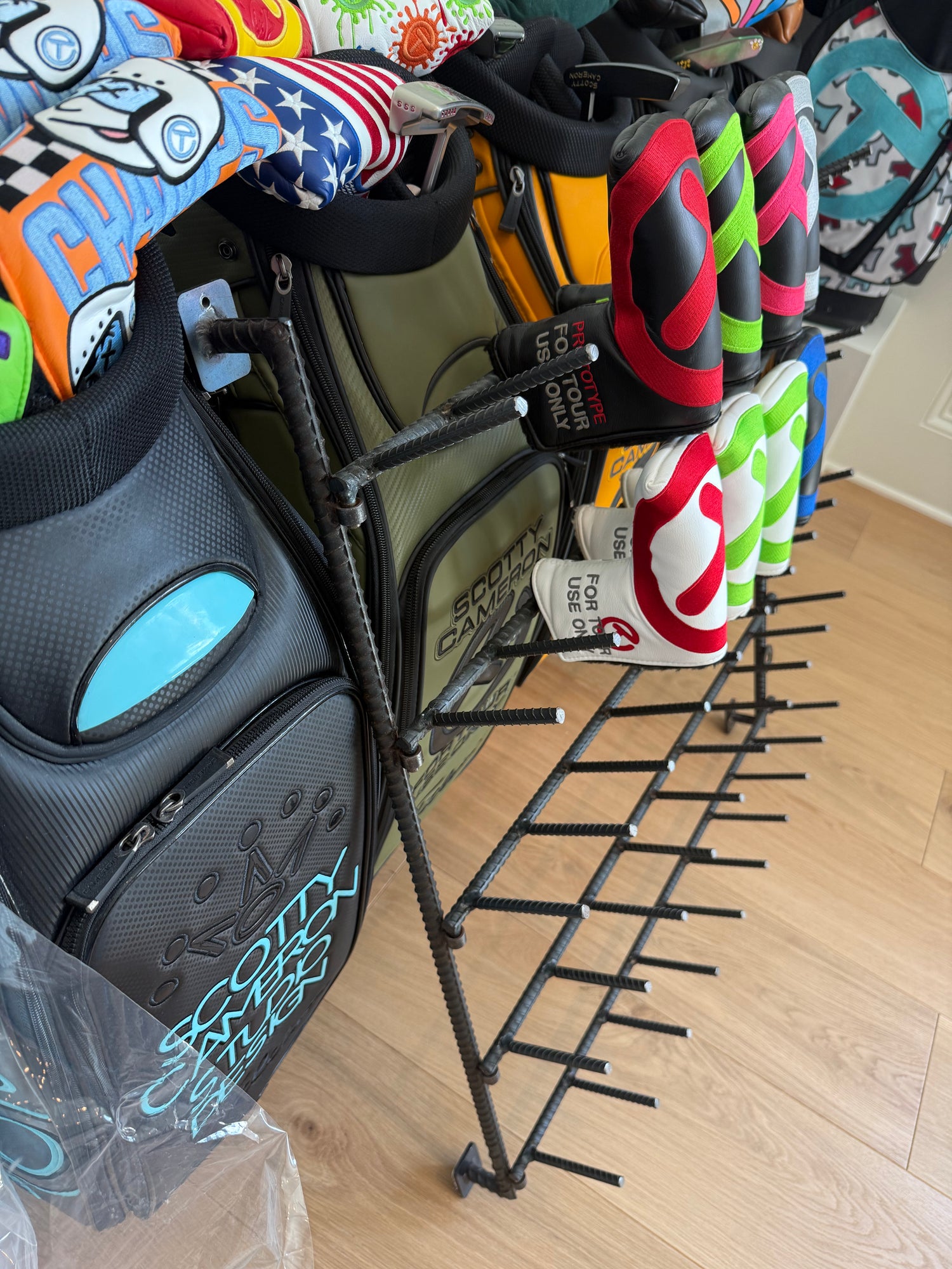 ✨Scotty Cameron Headcover Display Rebar Rack✨