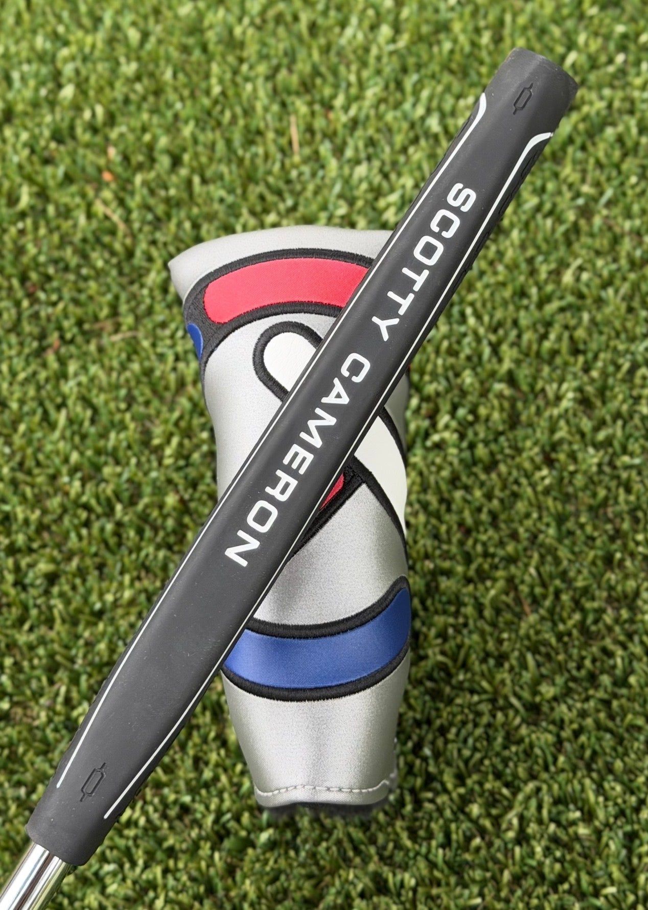 ✨Scotty Cameron Tour Newport 2.5+ Studio Select Circle T✨