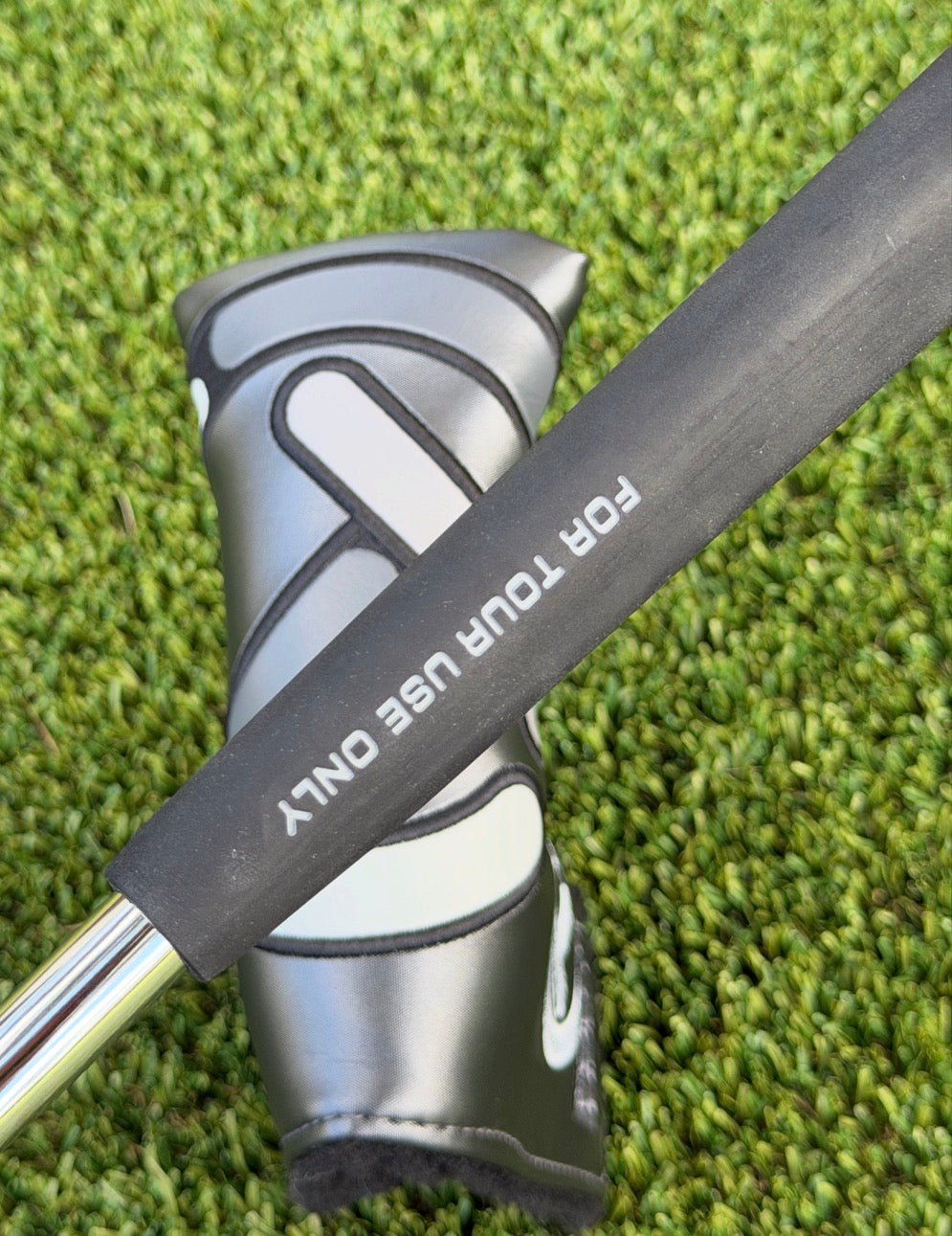 ⛳️Tour Black T22 Newport 360G Circle T⛳️