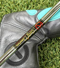 Load image into Gallery viewer, 🎃Scotty Cameron 009M GSS 350G Shaka Circle T Putter🎃
