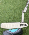 Load image into Gallery viewer, 🎃Scotty Cameron 009M GSS 350G Shaka Circle T Putter🎃
