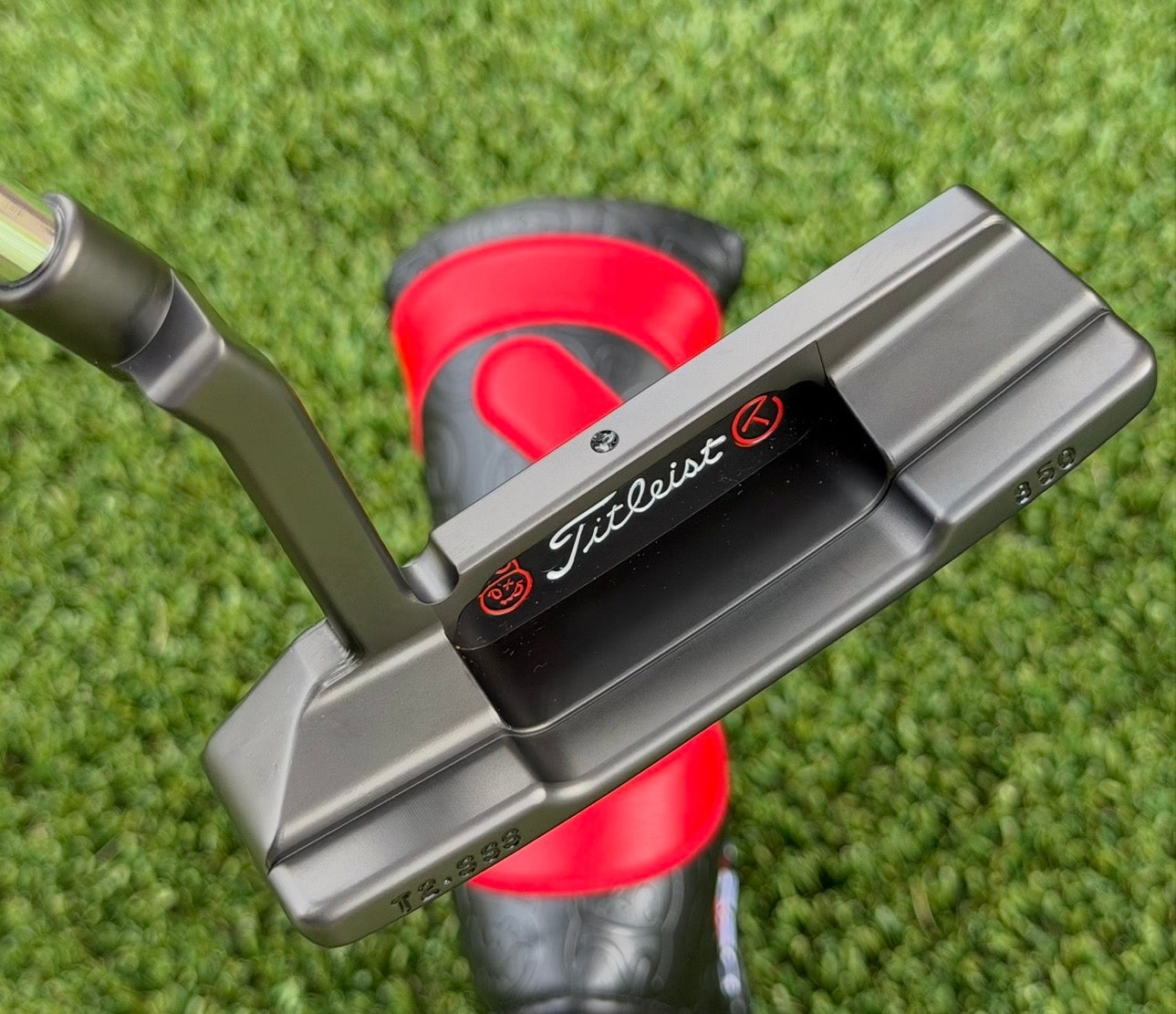 🍁Tour Black Timeless 2 SSS 350G🍁