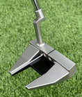 Load image into Gallery viewer, Scotty Cameron Tour Welded Neck Phantom T7.2 350G Circle T
