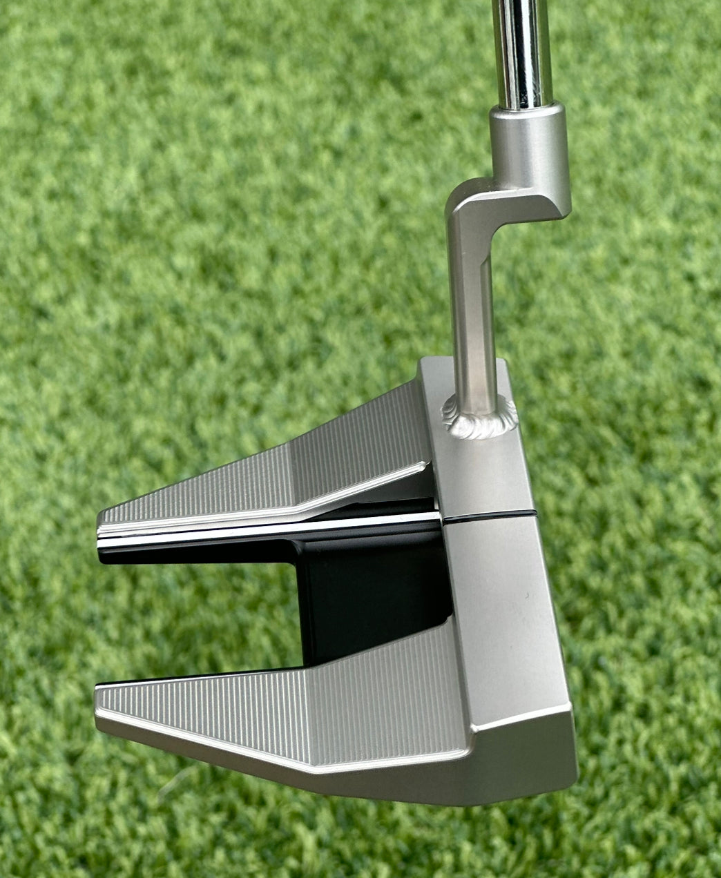 Scotty Cameron Tour Welded Neck Phantom T7.2 350G Circle T