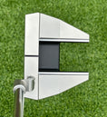 Load image into Gallery viewer, Scotty Cameron Tour Welded Neck Phantom T7.2 350G Circle T
