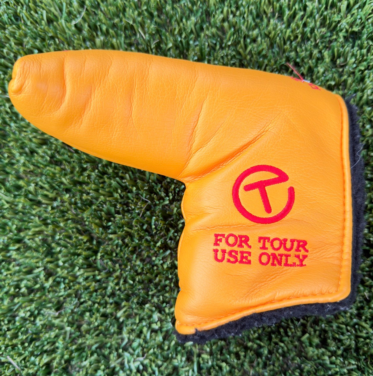 🎁For Tour Use Only Studio Design Yellow Headcover🎁