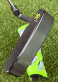 Load image into Gallery viewer, 🇺🇸Scotty Cameron 009 Masterful Carbon Black 350G Circle T Putter🇺🇸
