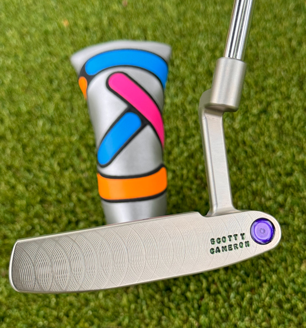 Scotty Cameron 009M GSS 340G Large Bombs with Site Dot Circle T Putter