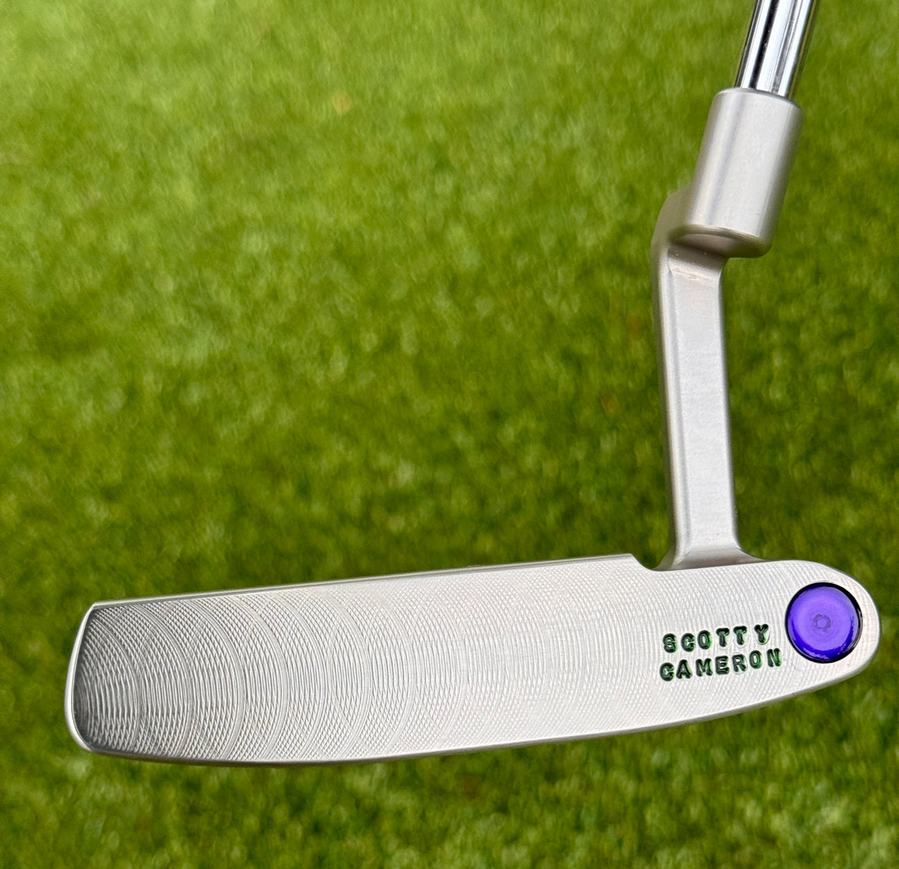 Scotty Cameron 009M GSS 340G Large Bombs with Site Dot Circle T Putter