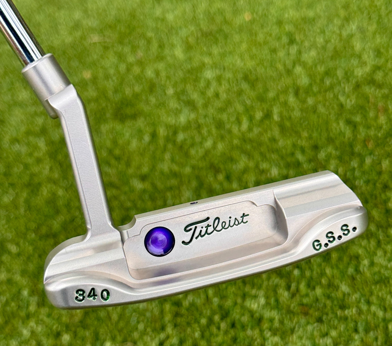 Scotty Cameron 009M GSS 340G Large Bombs with Site Dot Circle T Putter