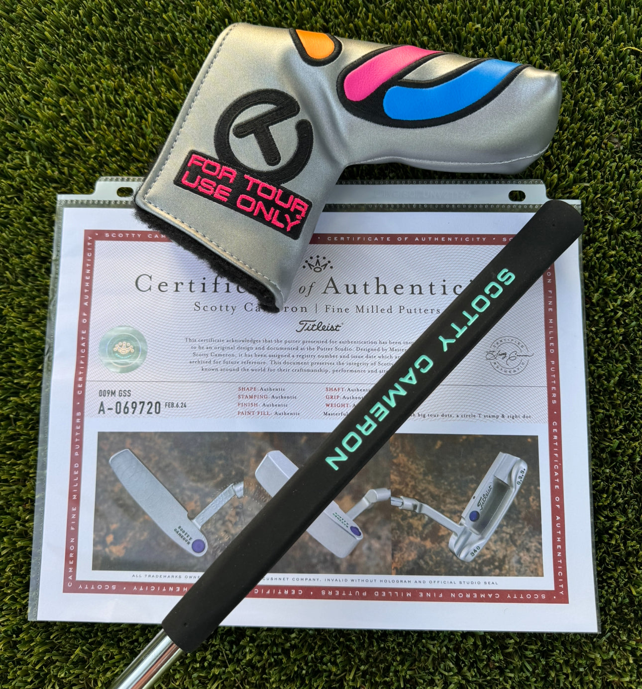 Scotty Cameron 009M GSS 340G Large Bombs with Site Dot Circle T Putter