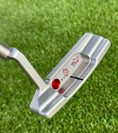 Load image into Gallery viewer, Scotty Cameron Tour Newport 2 Timeless SSS 350G Circle T Putter Barking Dog

