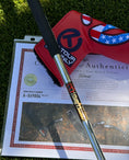 Load image into Gallery viewer, Scotty Cameron Brushed Black 009M 340G Beached Circle T Putter
