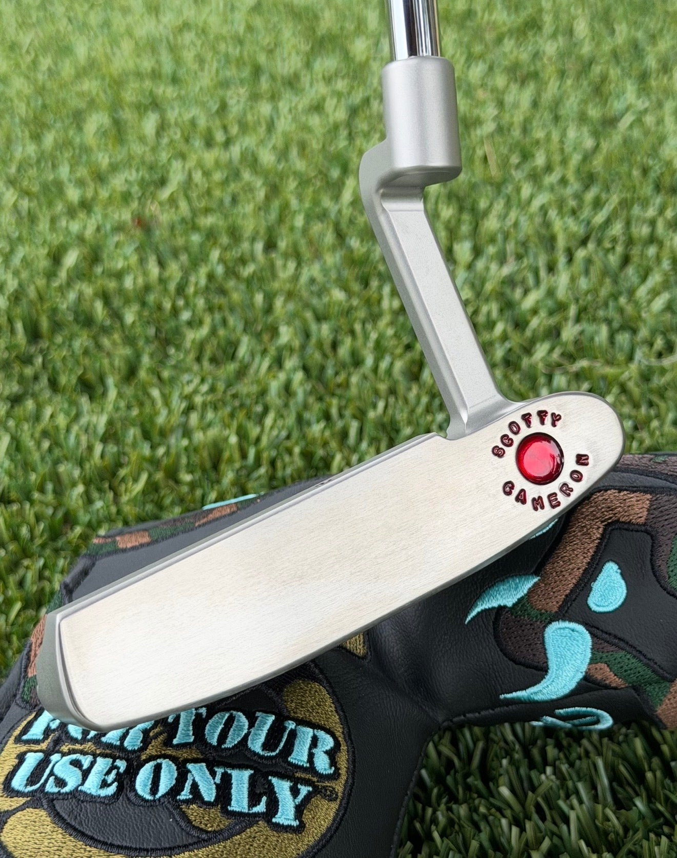 ✨Scotty Cameron 009M GSS 350G Cherry Bomb Smooth Face Circle T Putter✨