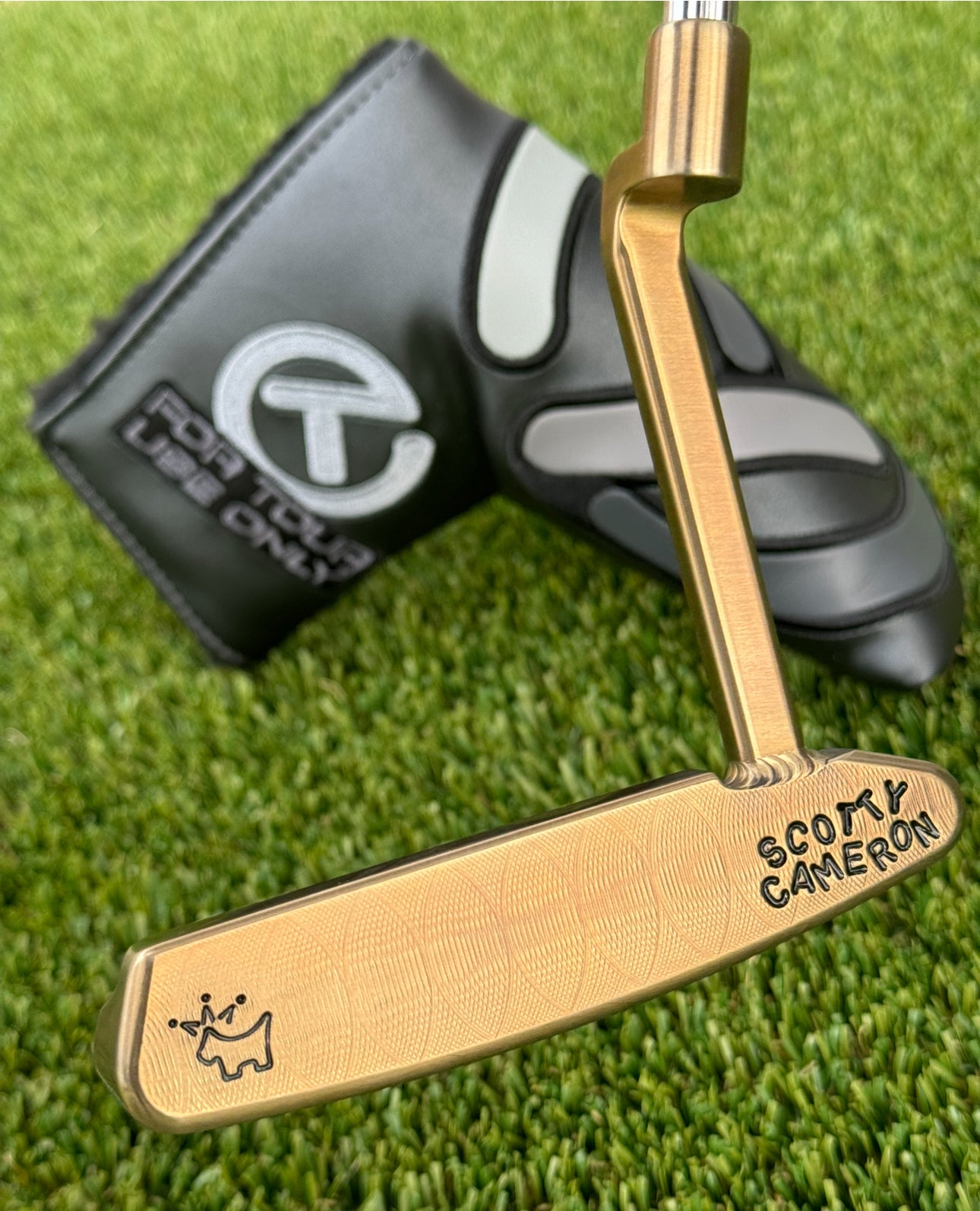 Scotty Cameron Welded Long Neck Timeless SSS Chromatic Bronze 350G