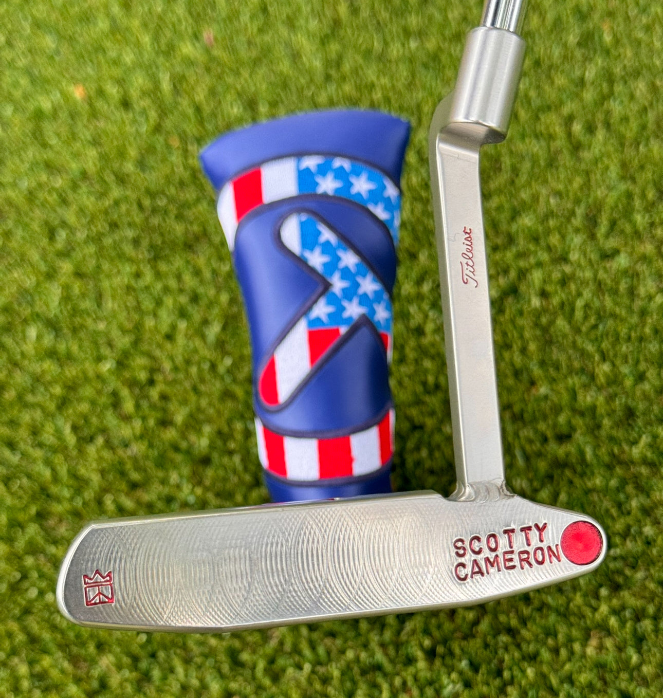 Scotty Cameron Newport 2 Tri Sole Welded Long Neck Peace of Mind