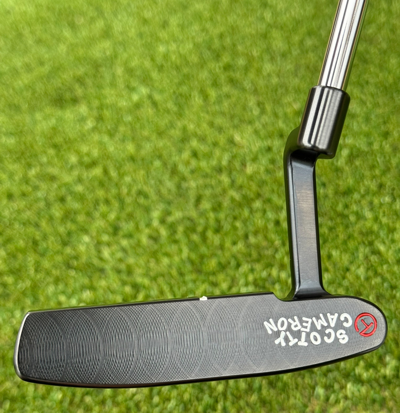 Scotty Cameron Carbon Tour Black 009M Upside Down Circle T Putter