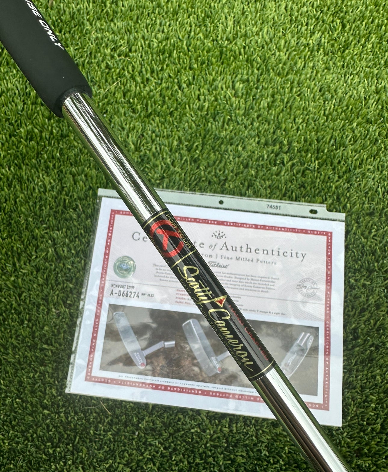 Scotty Cameron Tour Putter NEWPORT TOUR SSS Circle T 35 Scotty Cameron Tour Putter NEWPORT TOUR SSS Circle T 35