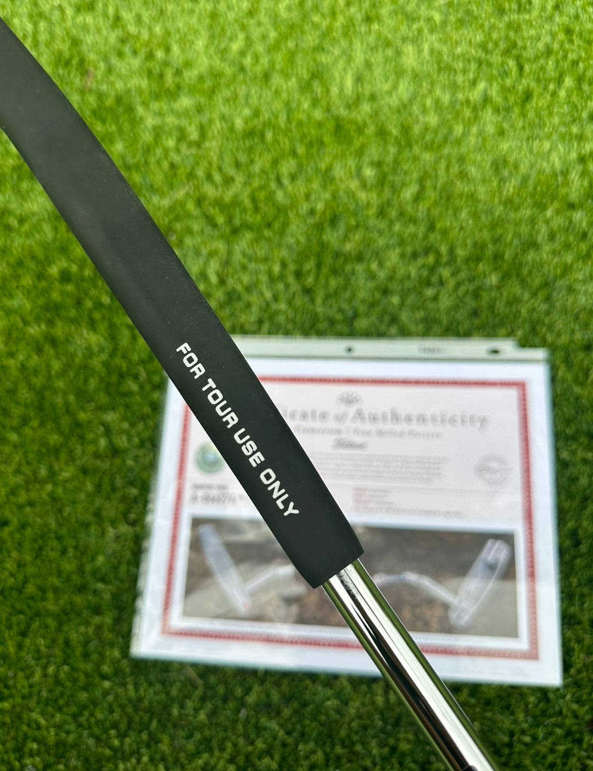 Scotty Cameron Tour 303 Newport SS Circle T Putter – TourScottys.com