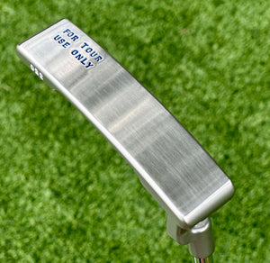 Scotty Cameron Tour Newport 2 Timeless SSS 350G Circle T Putter