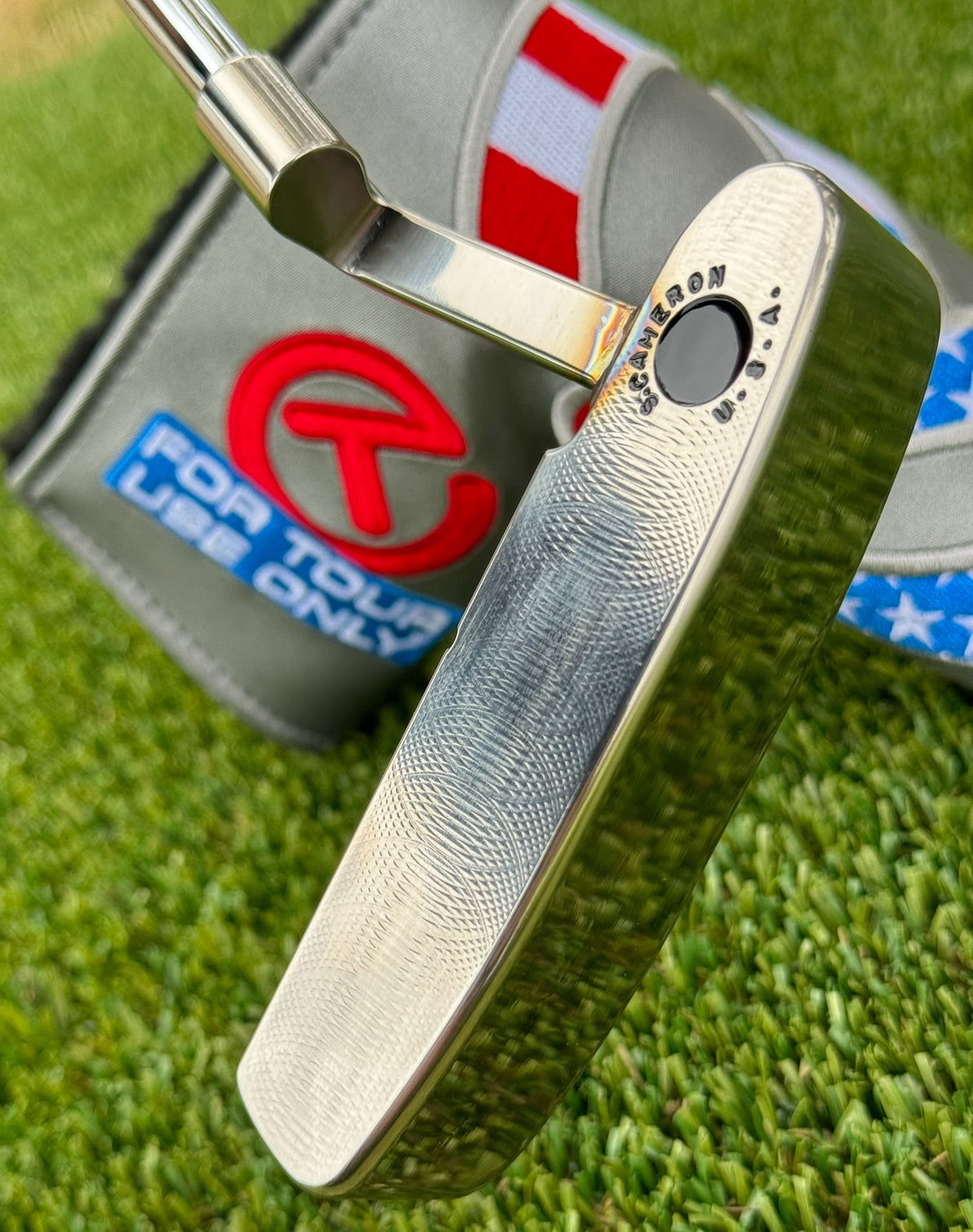 Scotty Cameron Newport GSS S. Cameron Welded Neck 350G Circle T Putter