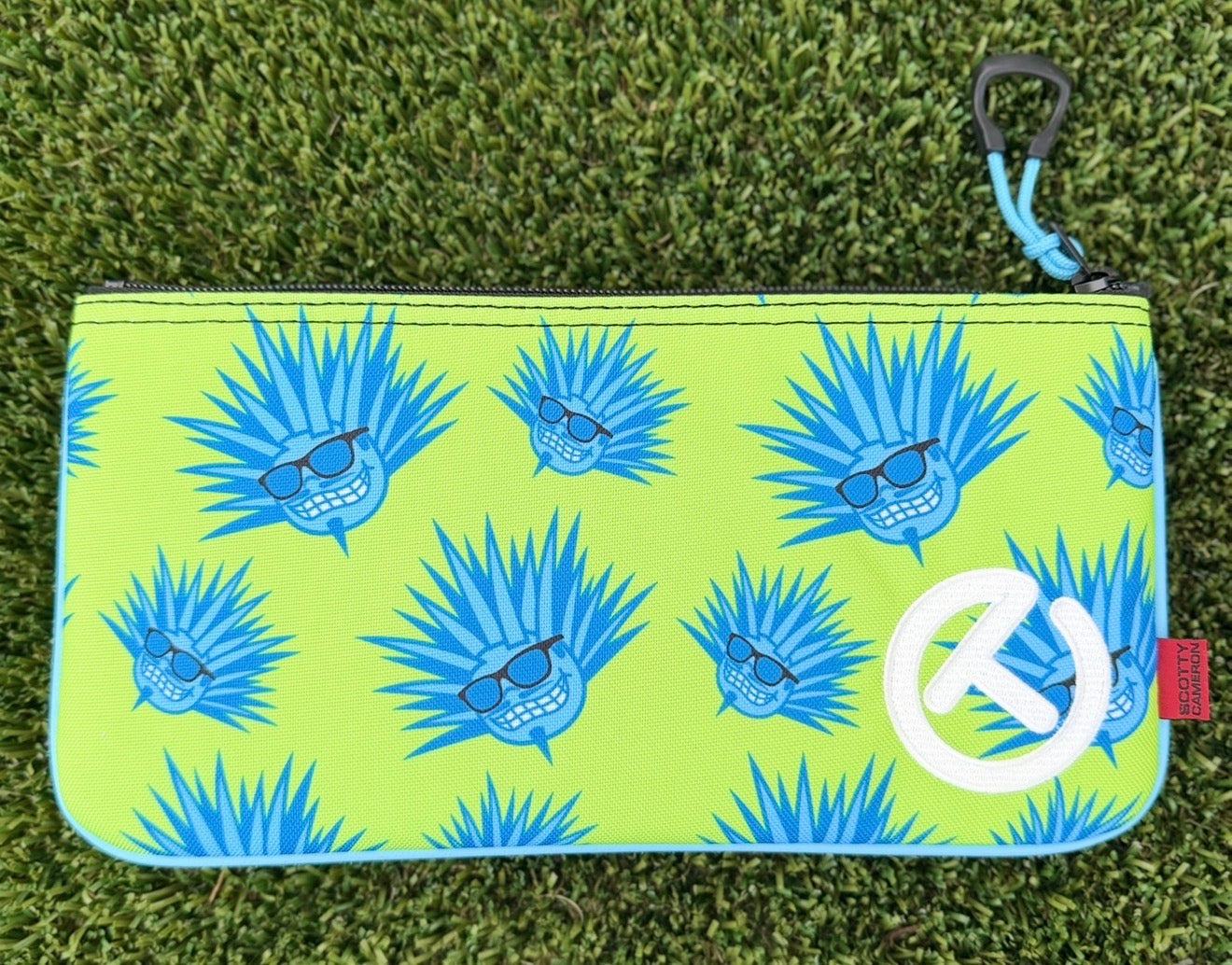 🎁Gallery Only Agave Circle T Cash Bag🎁