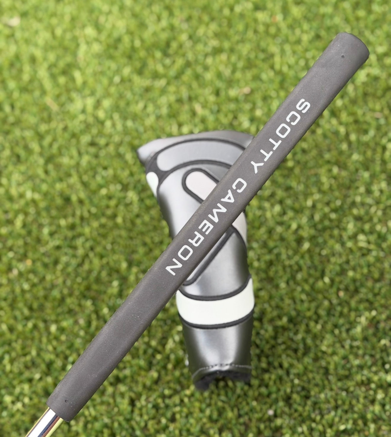 🎁Tour Black Newport GSS 360G🎁