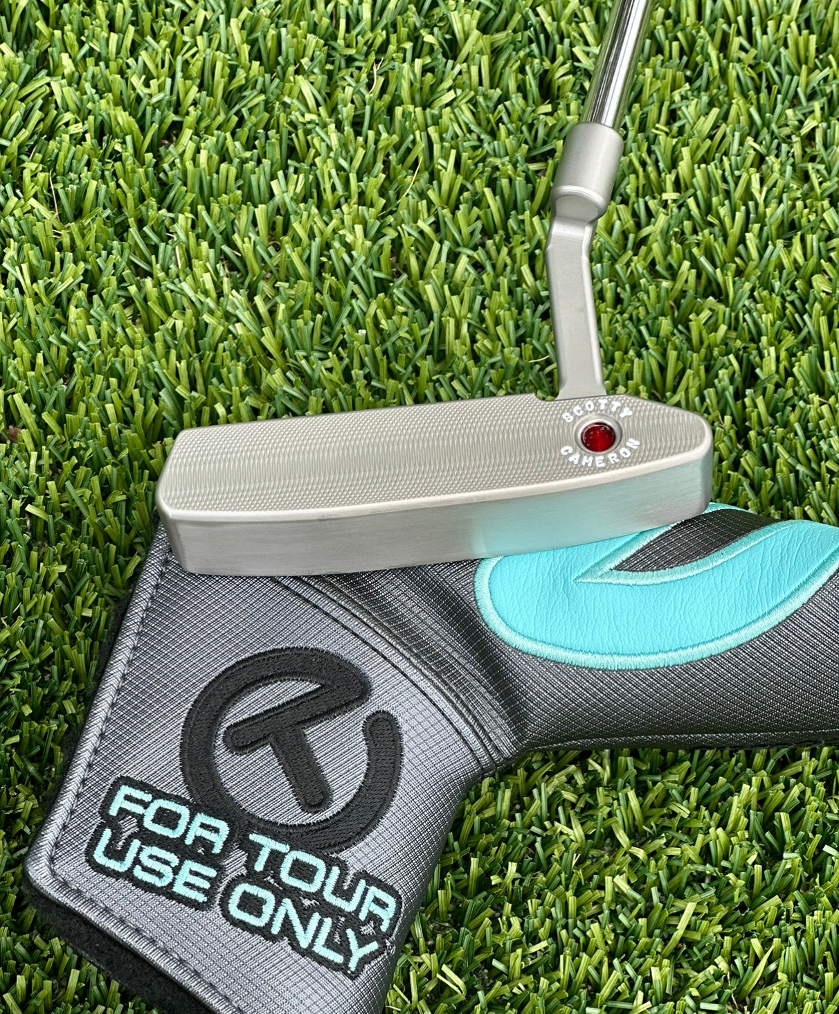 Scotty Cameron Timeless 2 GSS 350G Circle T Putter