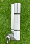 Load image into Gallery viewer, Scotty Cameron Timeless 2 GSS 350G Circle T Putter

